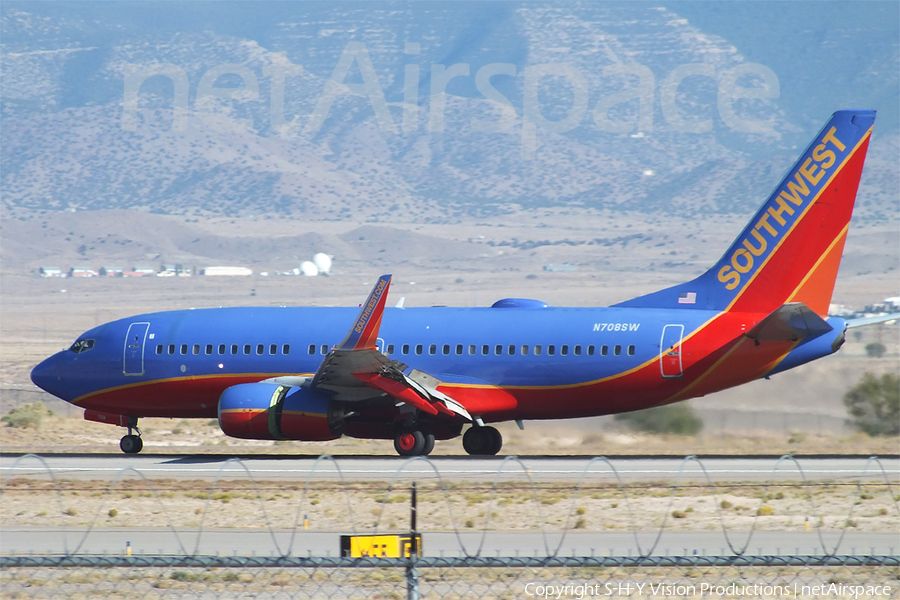 Southwest Airlines Boeing 737-7H4 (N708SW) | Photo 13397