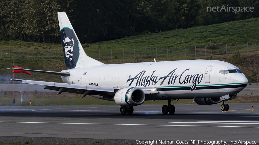 Alaska Airlines Cargo Boeing 737-490(SF) (N709AS) | Photo 170583