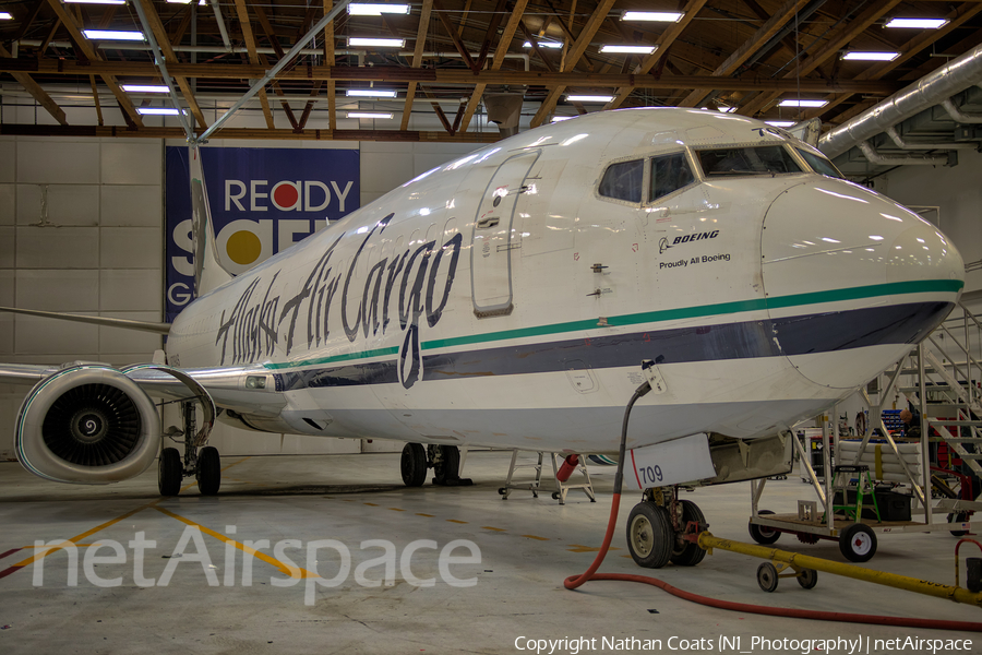 Alaska Airlines Cargo Boeing 737-490(SF) (N709AS) | Photo 263217