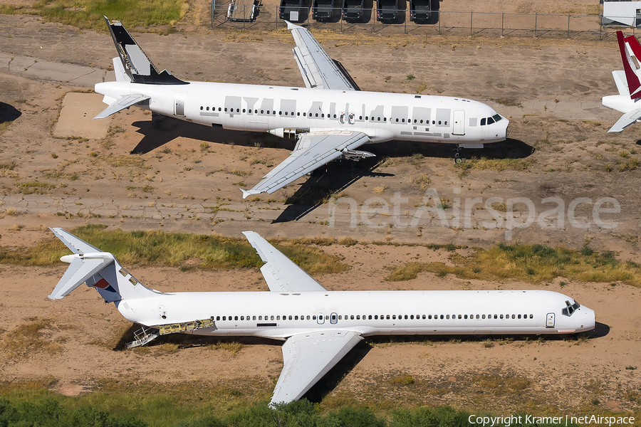 GECAS McDonnell Douglas MD-83 (N709MD) | Photo 676101
