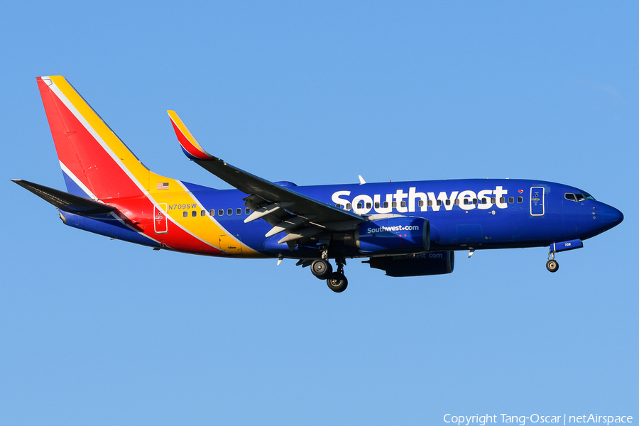 Southwest Airlines Boeing 737-7H4 (N709SW) | Photo 524247