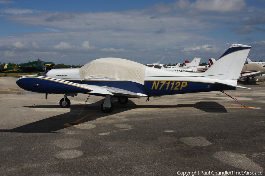 (Private) Piper PA-24-250 Comanche (N7112P) | Photo 494202