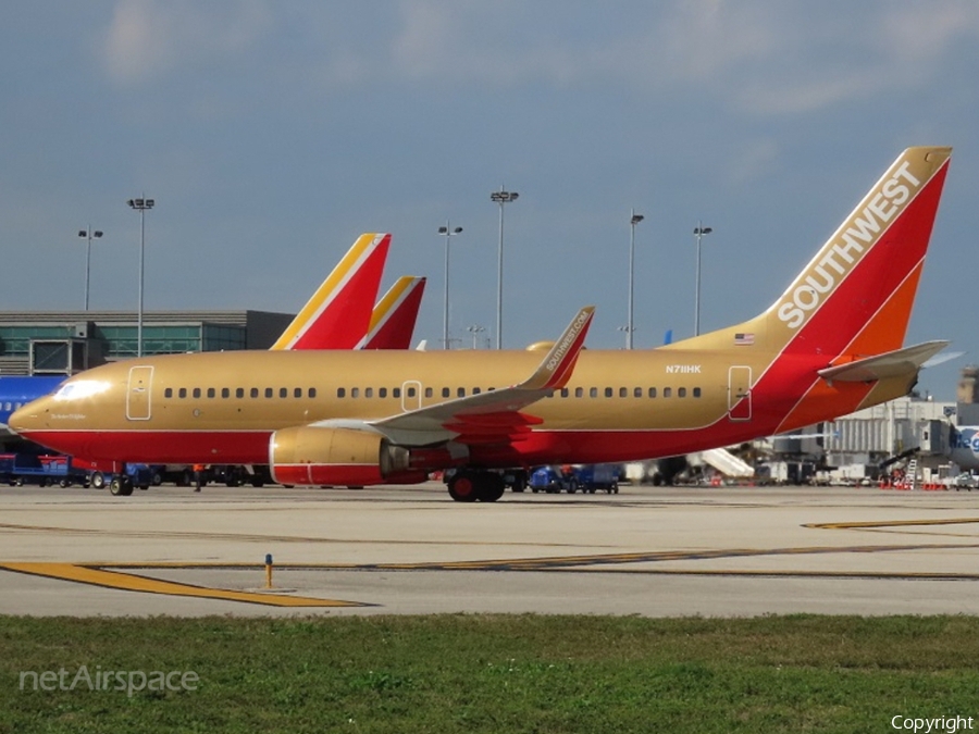 Southwest Airlines Boeing 737-7H4 (N711HK) | Photo 309811