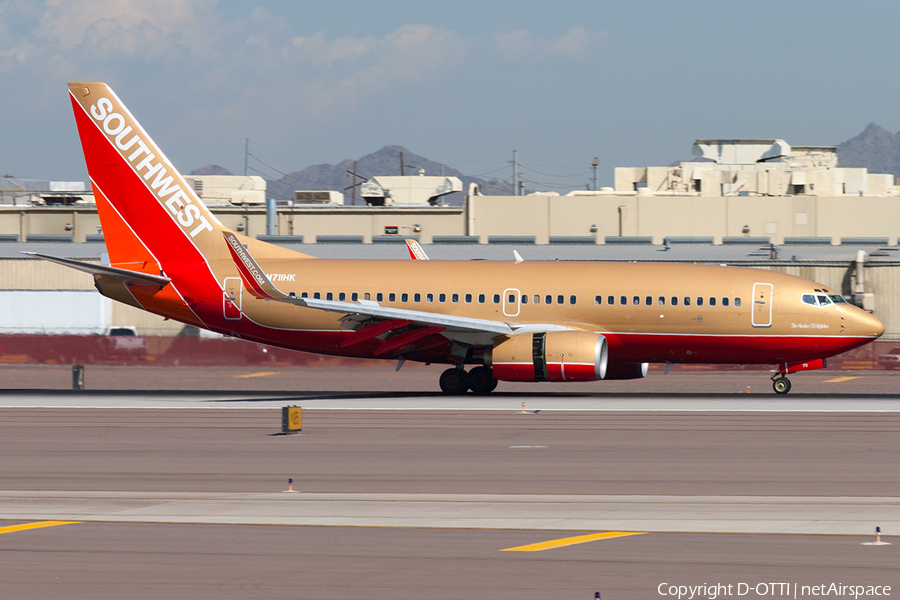 Southwest Airlines Boeing 737-7H4 (N711HK) | Photo 189136