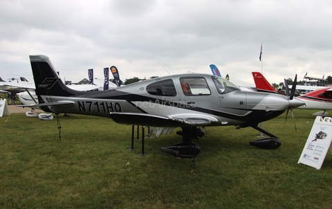(Private) Cirrus SR22T G7 GTS Launch Edition (N711HQ) at  Oshkosh - Wittman Regional, United States