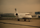 (Private) Bombardier CL-600-2B16 Challenger 604 (N711SX) at  Paris - Le Bourget, France