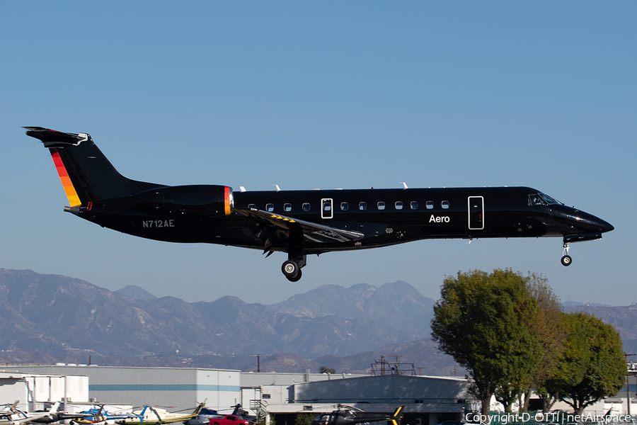 Aero Embraer ERJ-135LR (N712AE) | Photo 541209