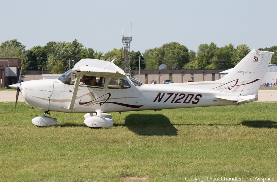 (Private) Cessna 172S Skyhawk SP (N712DS) | Photo 88361