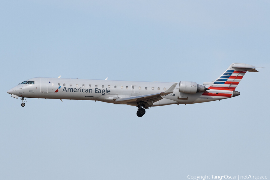 American Eagle (SkyWest Airlines) Bombardier CRJ-701ER (N712SK) | Photo 505153