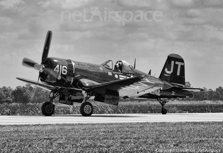 (Private) Vought F4U-4 Corsair (N713JT) | Photo 412145