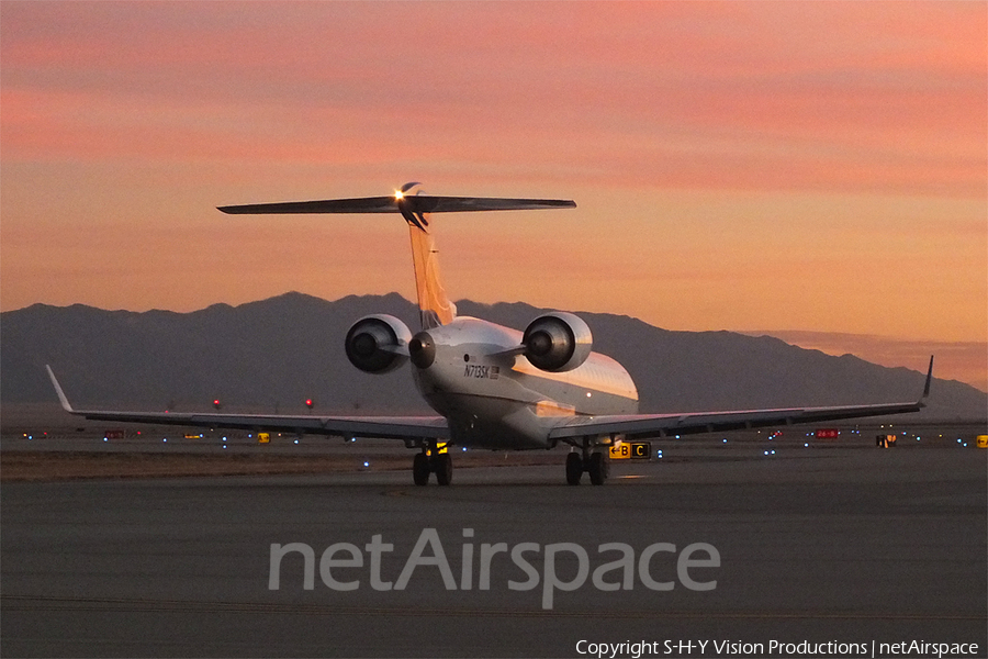 United Express (SkyWest Airlines) Bombardier CRJ-701ER (N713SK) | Photo 15791