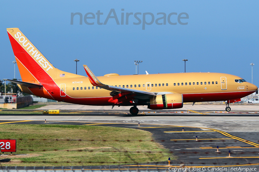 Southwest Airlines Boeing 737-7H4 (N714CB) | Photo 73915