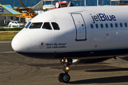 JetBlue Airways Airbus A320-232 (N715JB) at  Philipsburg - Princess Juliana International, Netherland Antilles