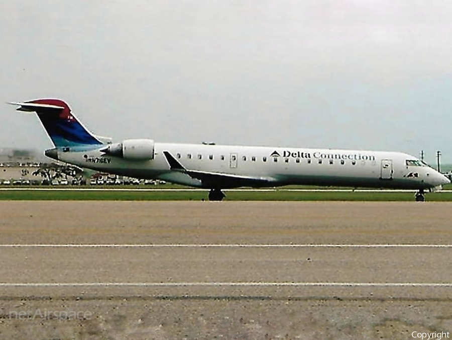 Delta Connection (Atlantic Southeast Airlines) Bombardier CRJ-700 (N716EV) | Photo 475923