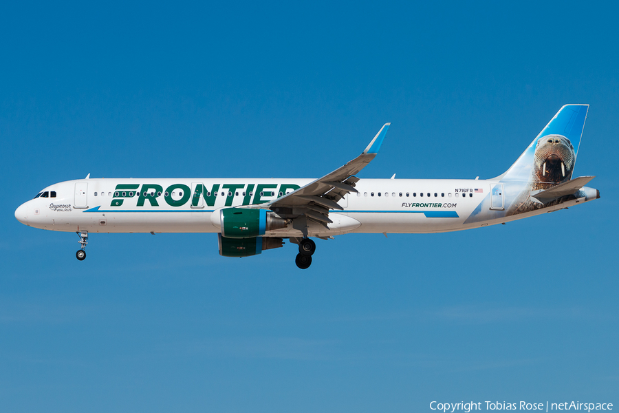 Frontier Airlines Airbus A321-211 (N716FR) | Photo 337780