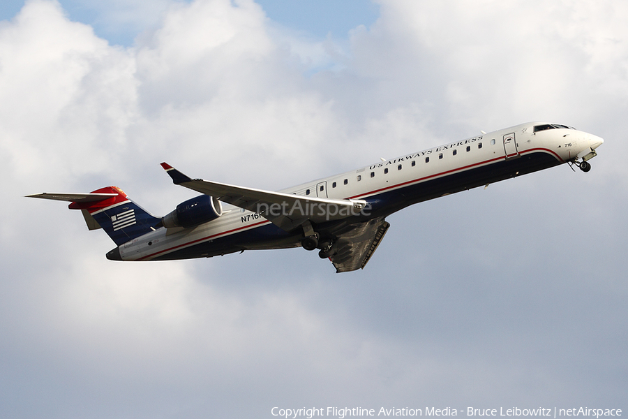 US Airways Express (PSA Airlines) Bombardier CRJ-701ER (N716PS) | Photo 151984