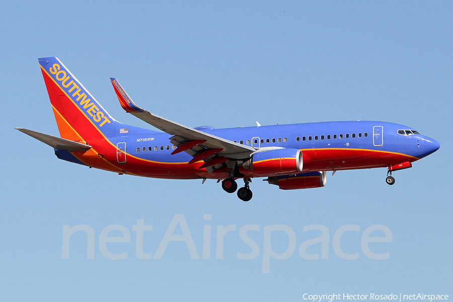 Southwest Airlines Boeing 737-7H4 (N716SW) | Photo 199910