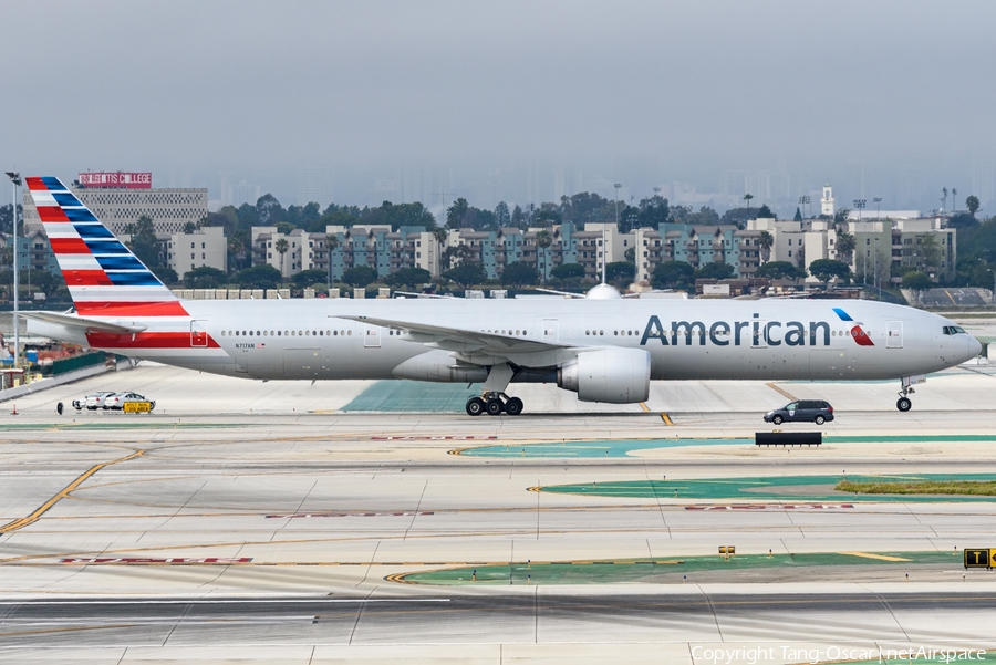 American Airlines Boeing 777-323(ER) (N717AN) | Photo 544370