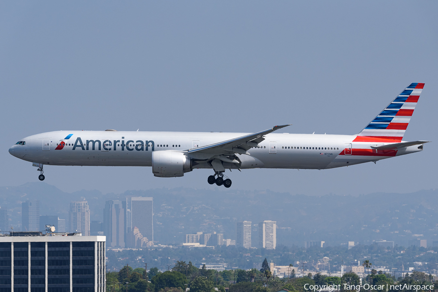 American Airlines Boeing 777-323(ER) (N717AN) | Photo 599373