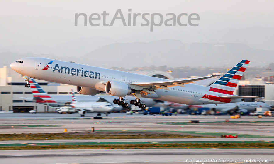 American Airlines Boeing 777-323(ER) (N719AN) | Photo 100166