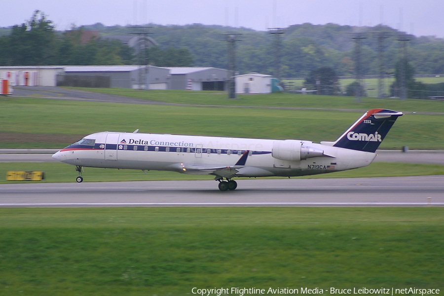 Delta Connection (Comair) Bombardier CRJ-100ER (N719CA) | Photo 185454