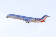 United Express (SkyWest Airlines) Bombardier CRJ-701ER (N719SK) at  Phoenix - Sky Harbor, United States