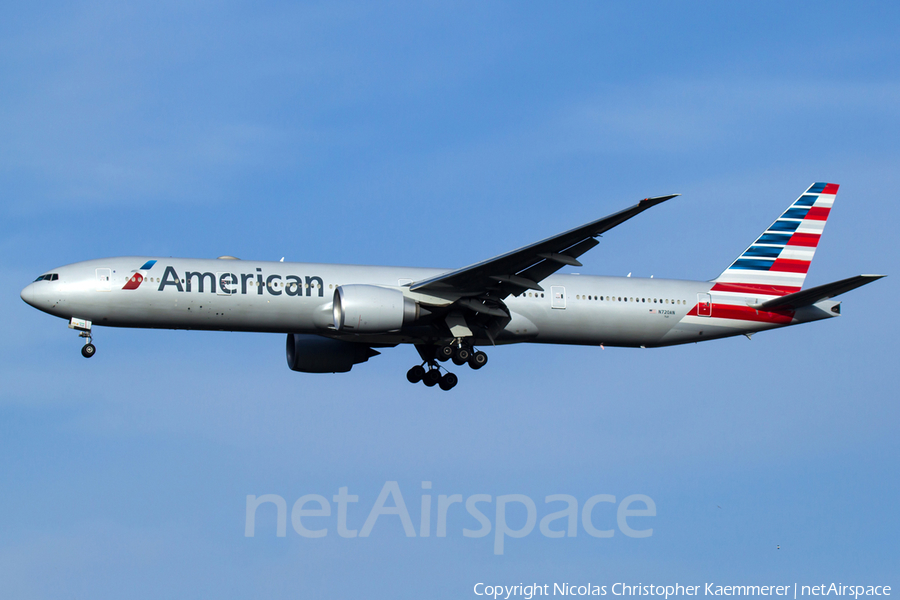 American Airlines Boeing 777-323(ER) (N720AN) | Photo 121928