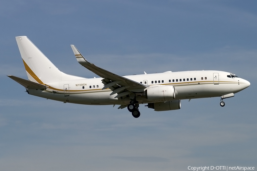(Private) Boeing 737-7AK(BBJ) (N720CH) | Photo 158207