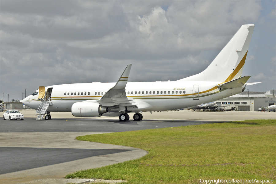 (Private) Boeing 737-7AK(BBJ) (N720CH) | Photo 20942