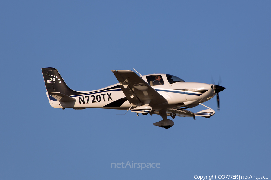 (Private) Cirrus SR20 G2 (N720TX) | Photo 93658