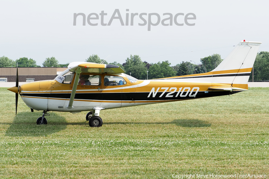 (Private) Cessna 172L Skyhawk (N7210Q) | Photo 457788