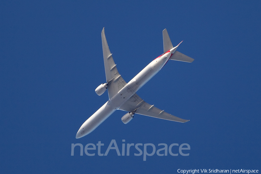American Airlines Boeing 777-323(ER) (N721AN) | Photo 73652