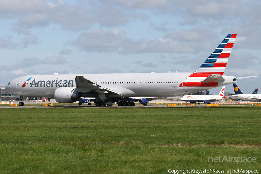 American Airlines Boeing 777-323(ER) (N721AN) | Photo 32110
