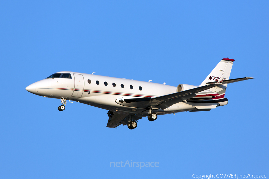 NetJets Gulfstream G200 (N721QS) | Photo 42466
