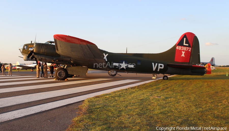 Commemorative Air Force Boeing B-17G Flying Fortress (N7227C) | Photo 355491