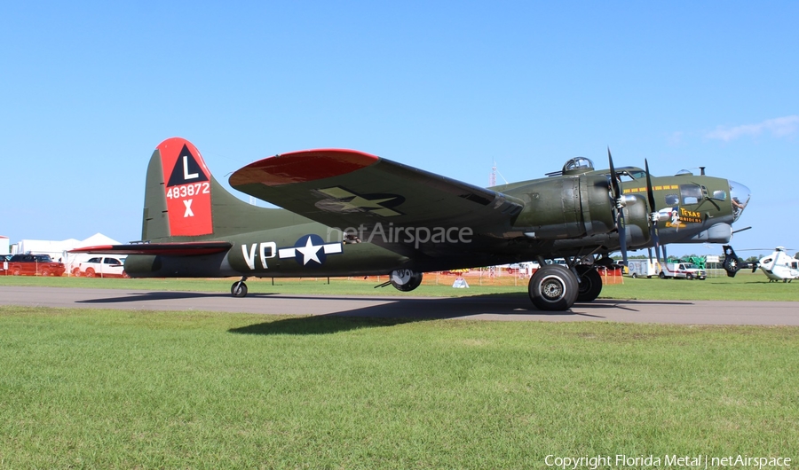 Commemorative Air Force Boeing B-17G Flying Fortress (N7227C) | Photo 355492