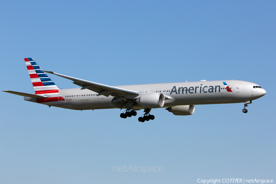 American Airlines Boeing 777-323(ER) (N722AN) | Photo 34080