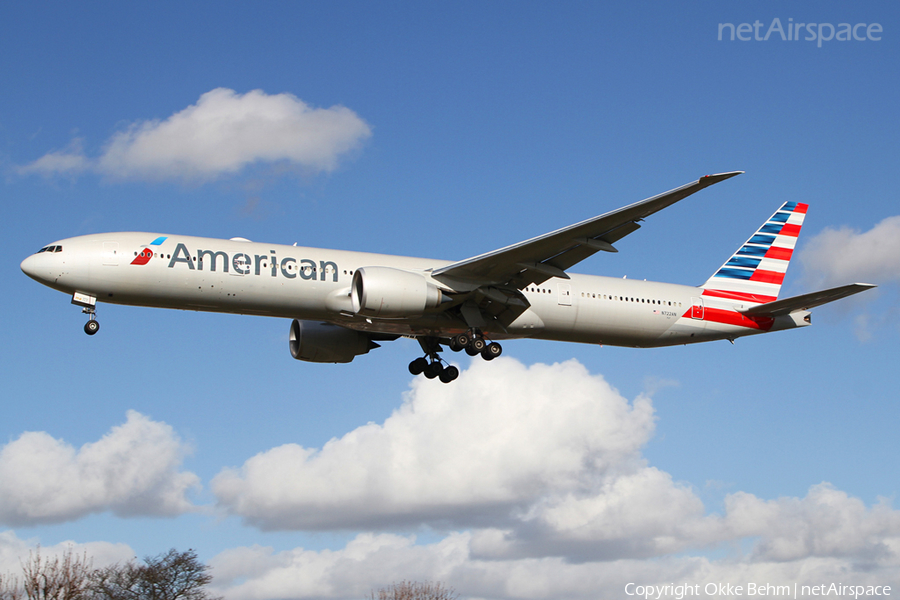 American Airlines Boeing 777-323(ER) (N722AN) | Photo 41515