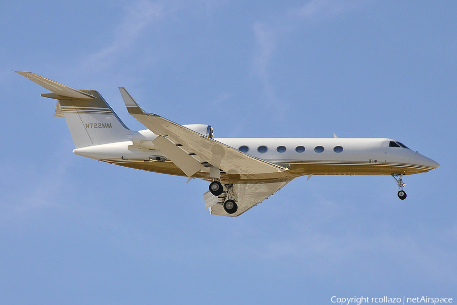(Private) Gulfstream G-IV (N722MM) | Photo 21415