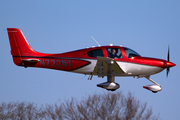 (Private) Cirrus SR22T G6 GTS Platinum (N722MT) at  Hamburg - Fuhlsbuettel (Helmut Schmidt), Germany