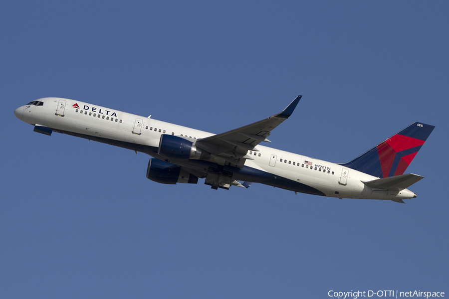 Delta Air Lines Boeing 757-231 (N722TW) | Photo 333362