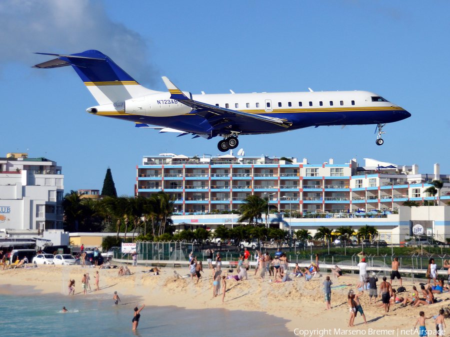 (Private) Bombardier BD-700-1A11 Global 5000 (N723AB) | Photo 36769