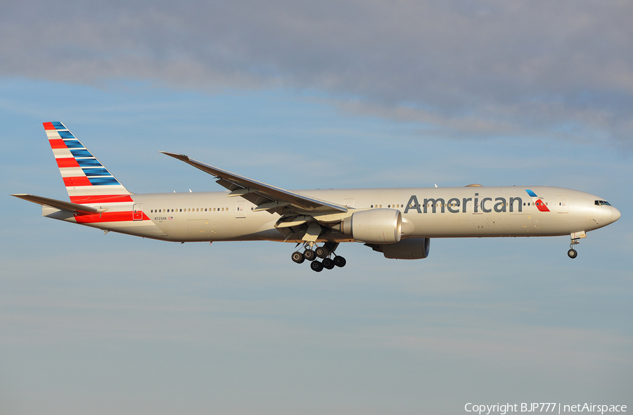 American Airlines Boeing 777-323(ER) (N723AN) | Photo 197997