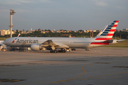 American Airlines Boeing 777-323(ER) (N723AN) at  Sao Paulo - Guarulhos - Andre Franco Montoro (Cumbica), Brazil