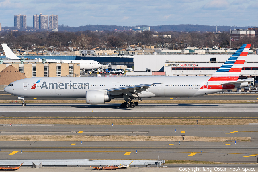American Airlines Boeing 777-323(ER) (N723AN) | Photo 534087