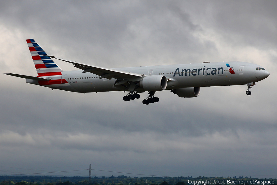 American Airlines Boeing 777-323(ER) (N723AN) | Photo 183926