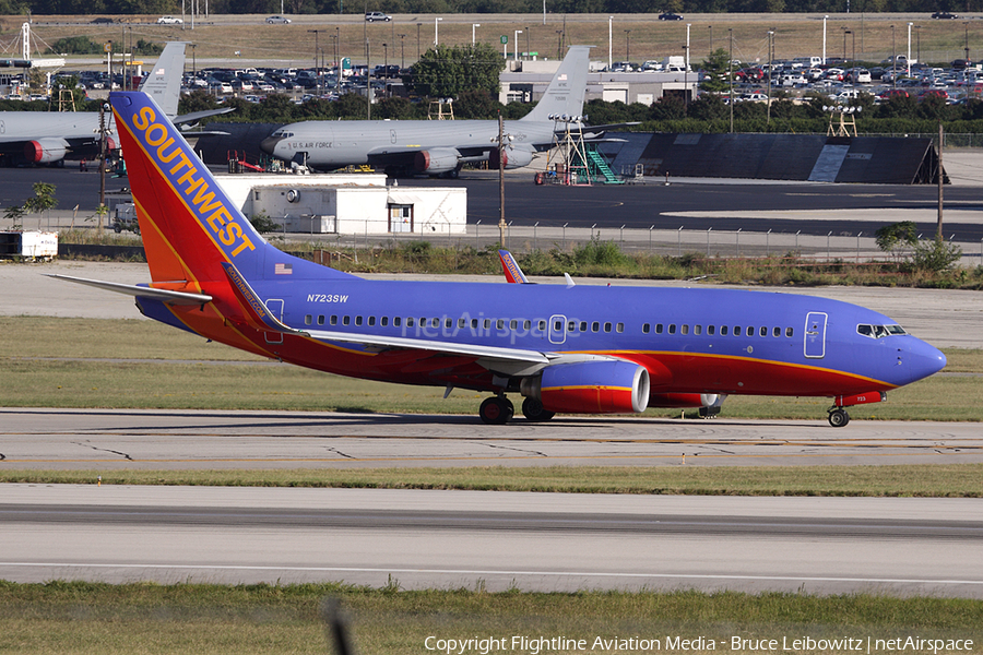 Southwest Airlines Boeing 737-7H4 (N723SW) | Photo 84950