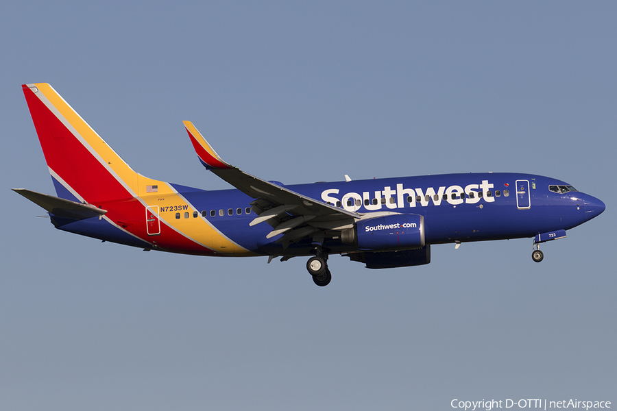Southwest Airlines Boeing 737-7H4 (N723SW) | Photo 535757
