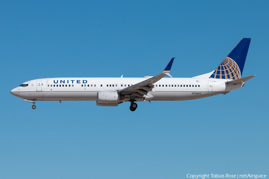 United Airlines Boeing 737-924 (N72405) | Photo 276479