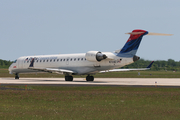 Delta Connection (Atlantic Southeast Airlines) Bombardier CRJ-701ER (N724EV) at  Milwaukee - Gen Billy Mitchell International, United States